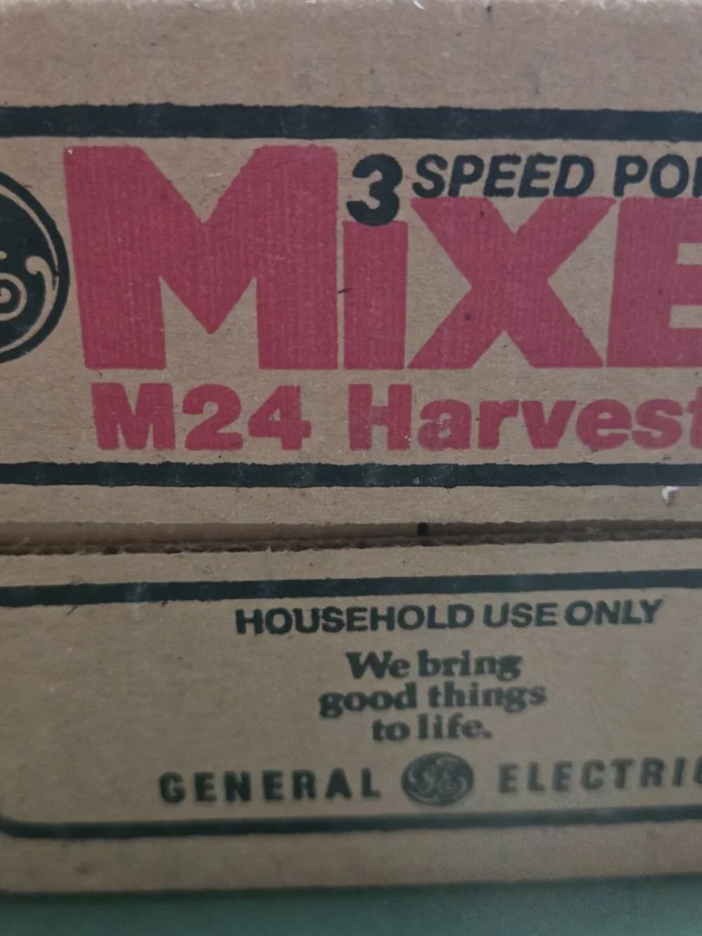 Vintage GE Handmixer